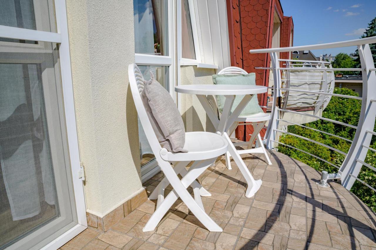 Illes Apartmanok Ii. Hajdúszoboszló Exterior foto